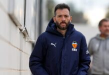 Corberán: “No existe la euforia y la relajación en este vestuario”